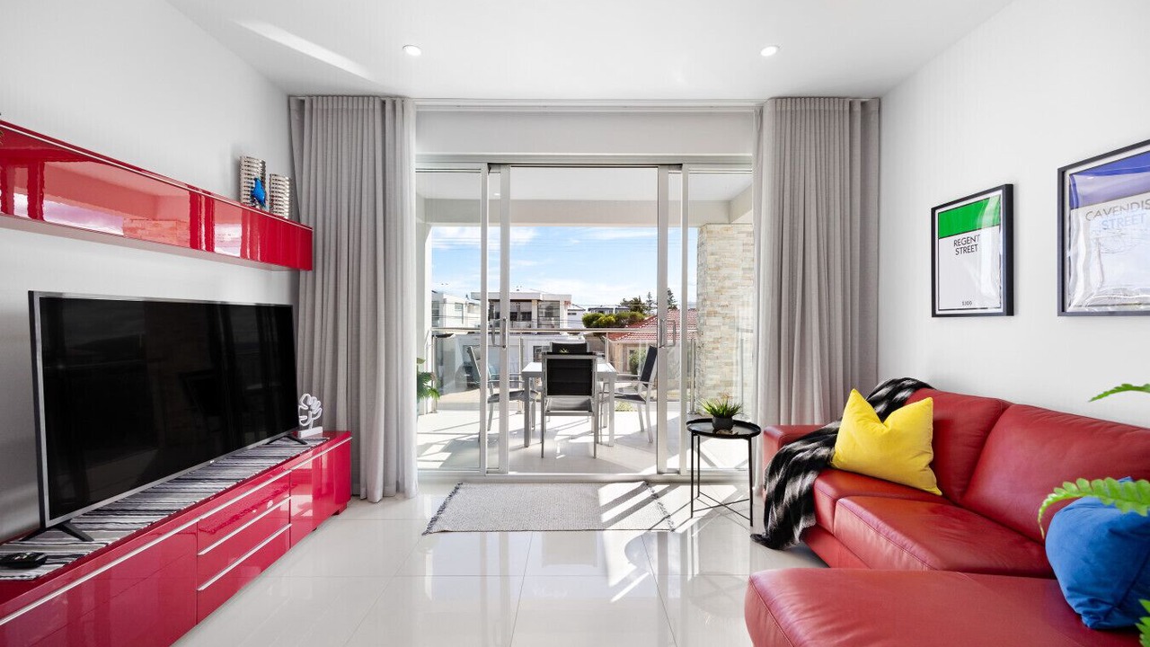 Photo of Livingroom in West Beach