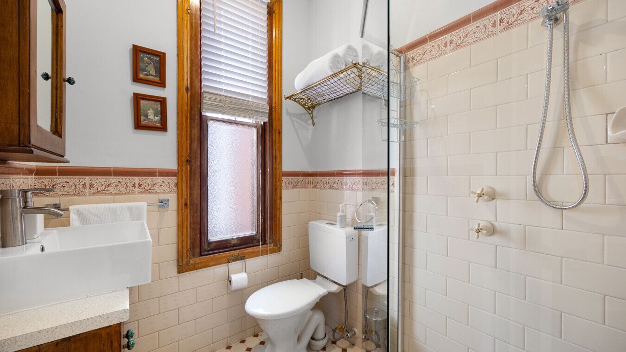 Photo of Bathroom in Hyde Park