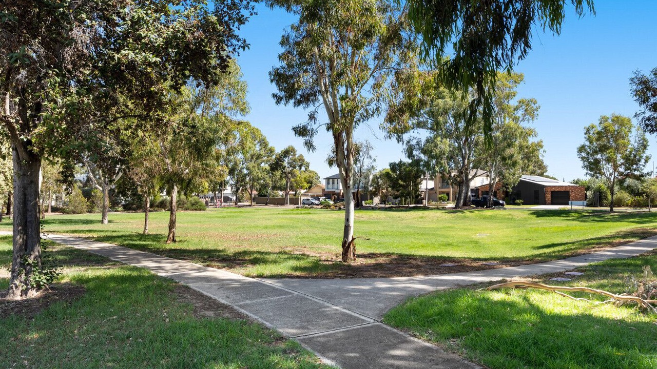 Photo of Outdoor in Kidman Park