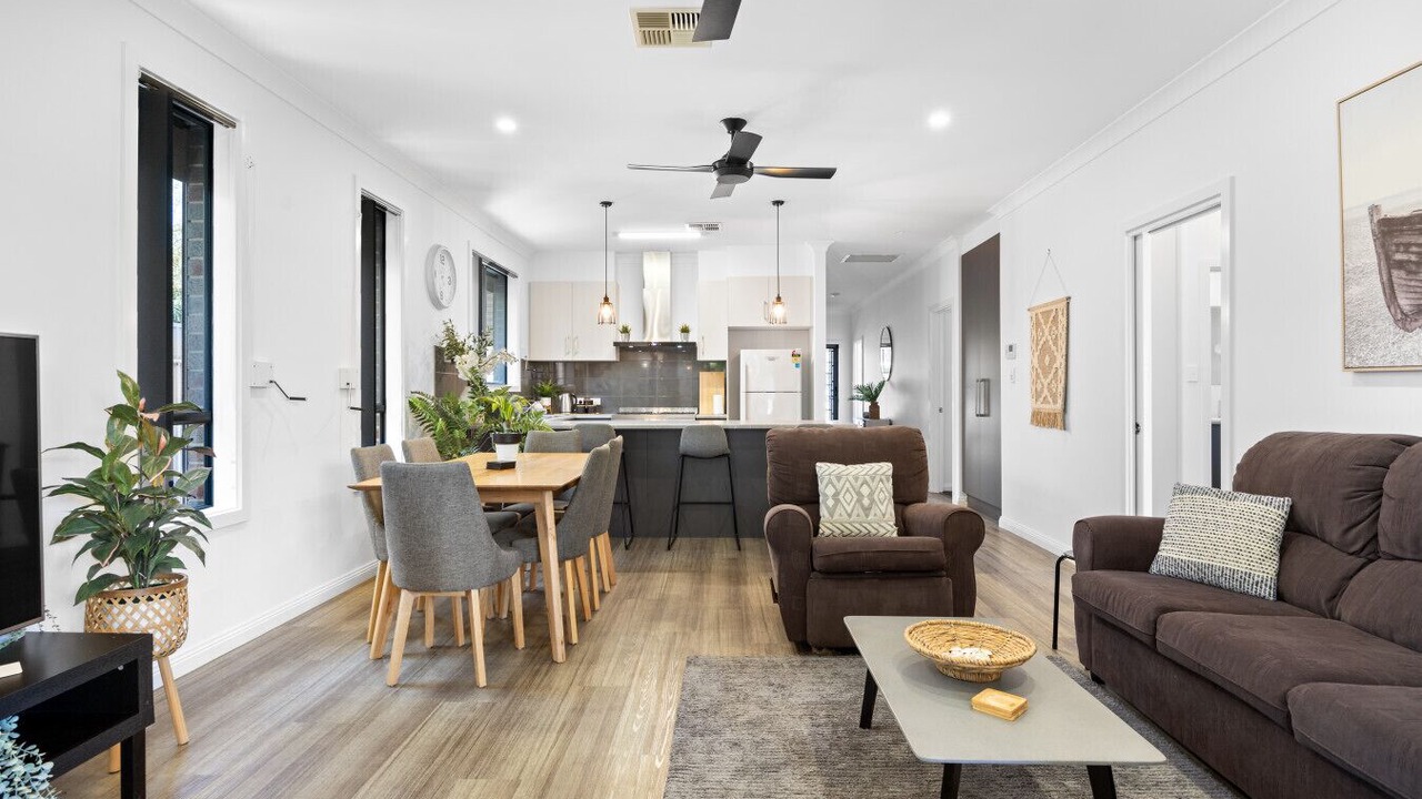 Photo of Livingroom in Largs Bay