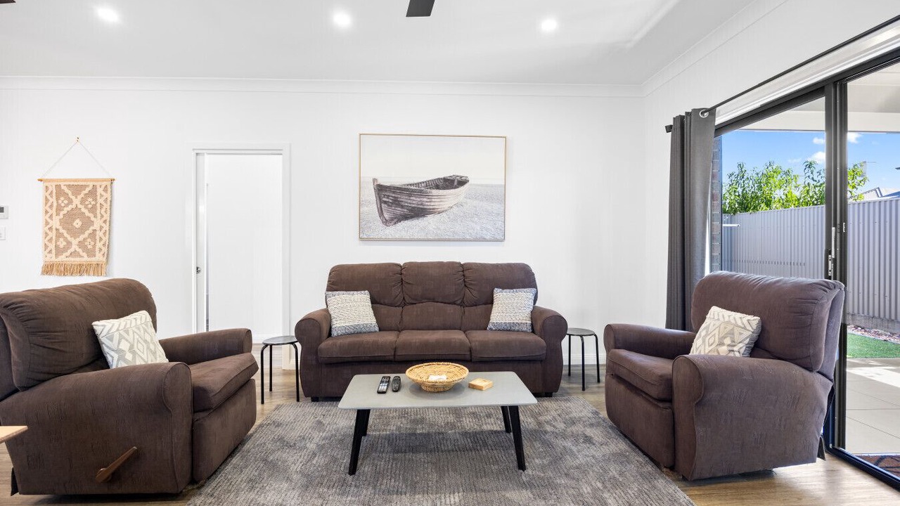 Photo of Livingroom in Largs Bay