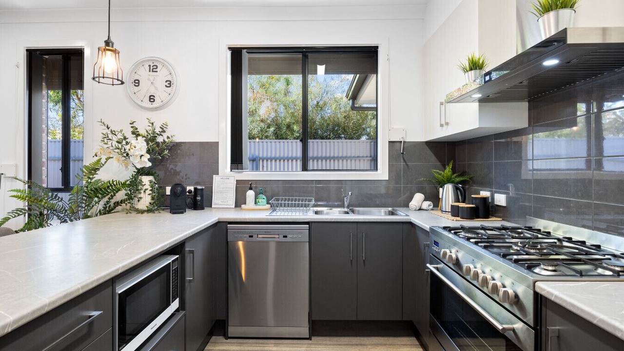 Photo of Kitchen in Largs Bay