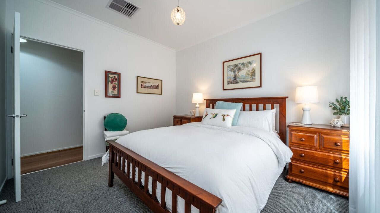 Photo of Bedroom in Largs North