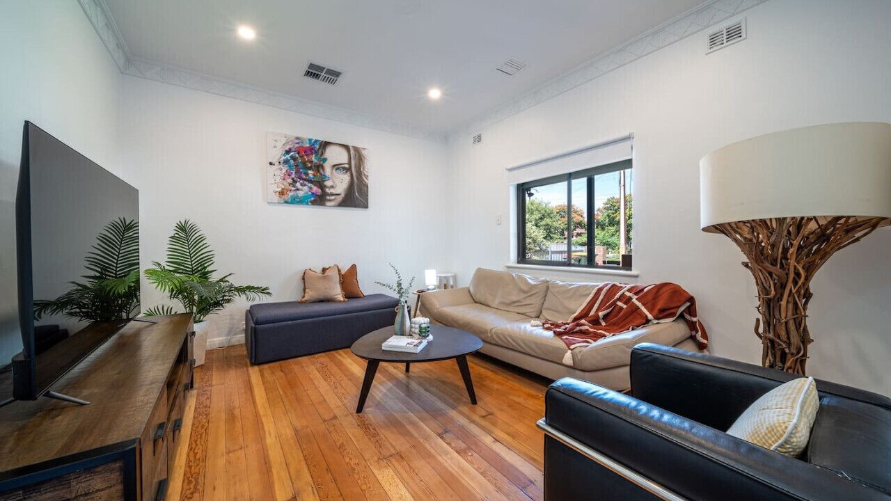 Photo of Livingroom in Torrensville