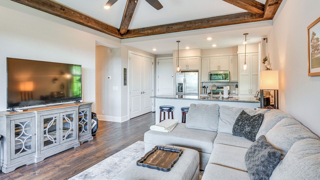 Photo of Bedroom in Toccoa