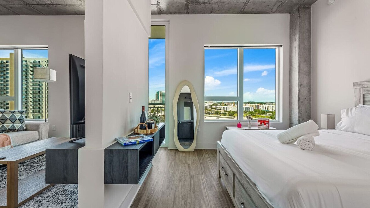 Photo of Bedroom in Channel District