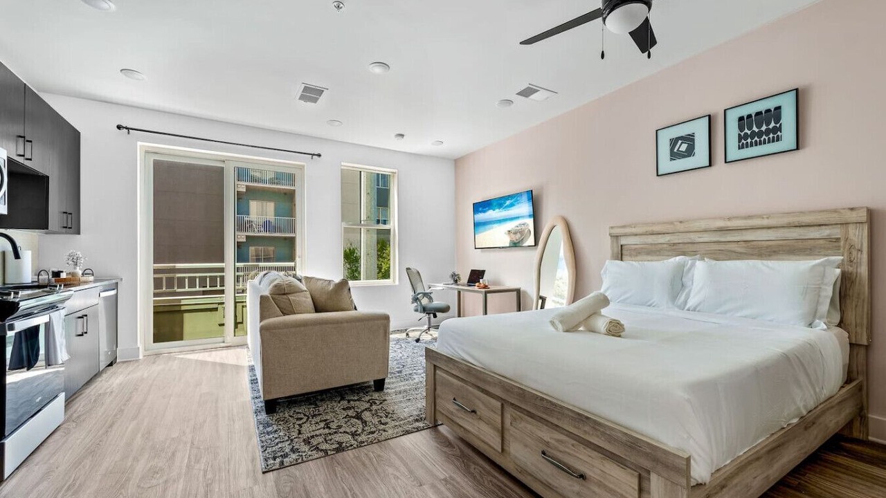 Photo of Bedroom in Channel District