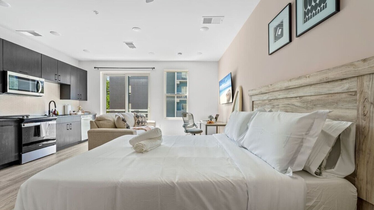 Photo of Bedroom in Channel District