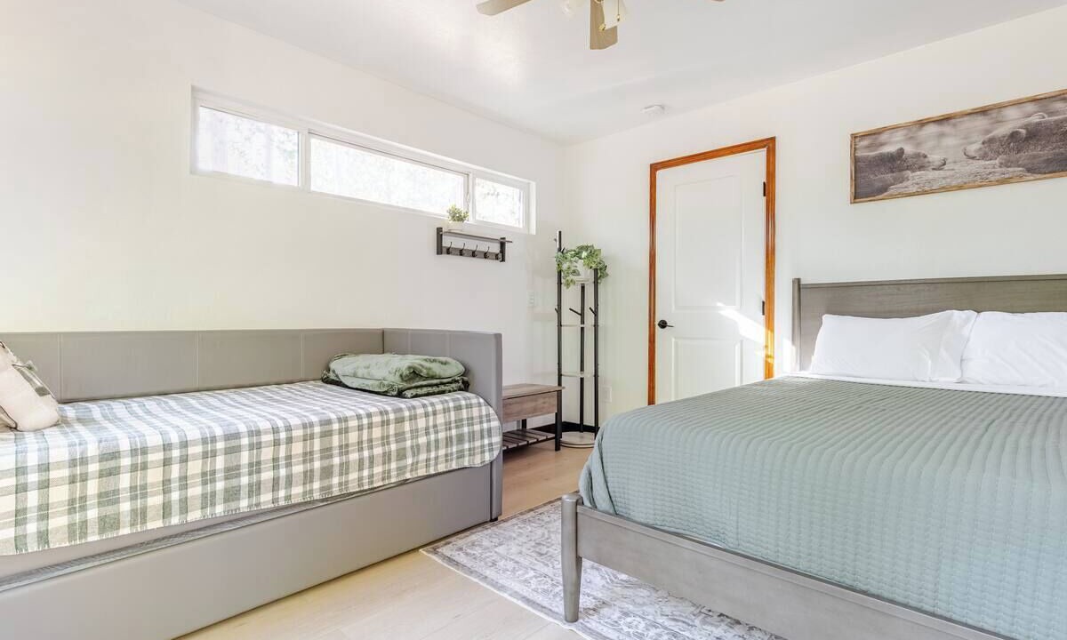 Photo of Bedroom in Glencoe