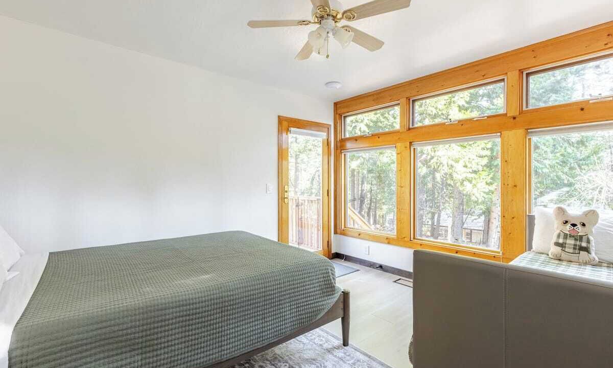 Photo of Bedroom in Glencoe