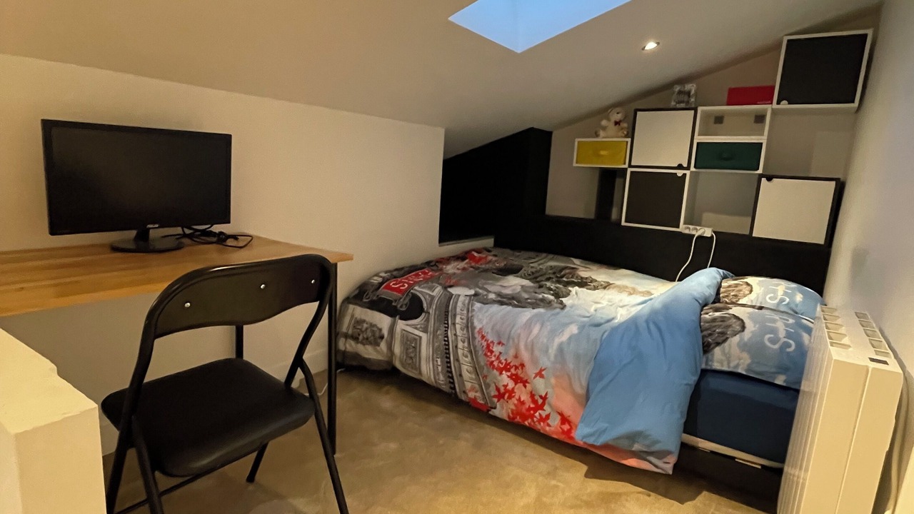 Photo of Bedroom in Chaville