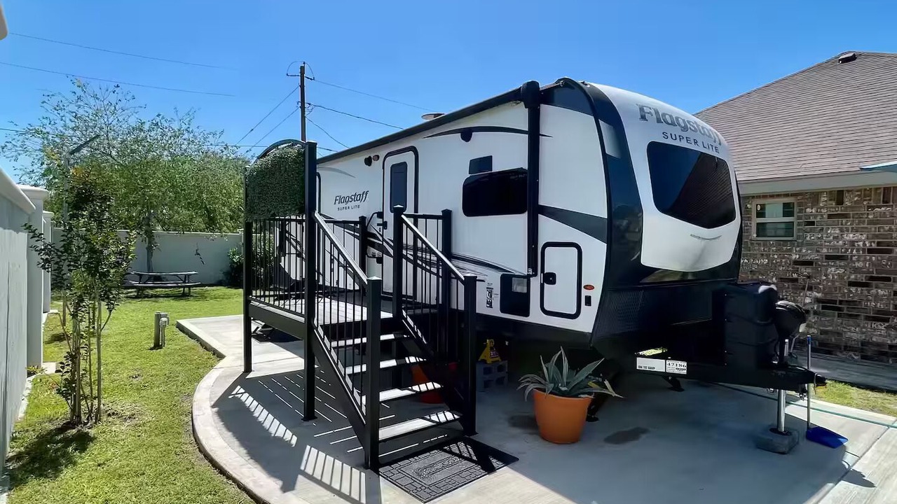 Photo of Outdoor in Edinburg