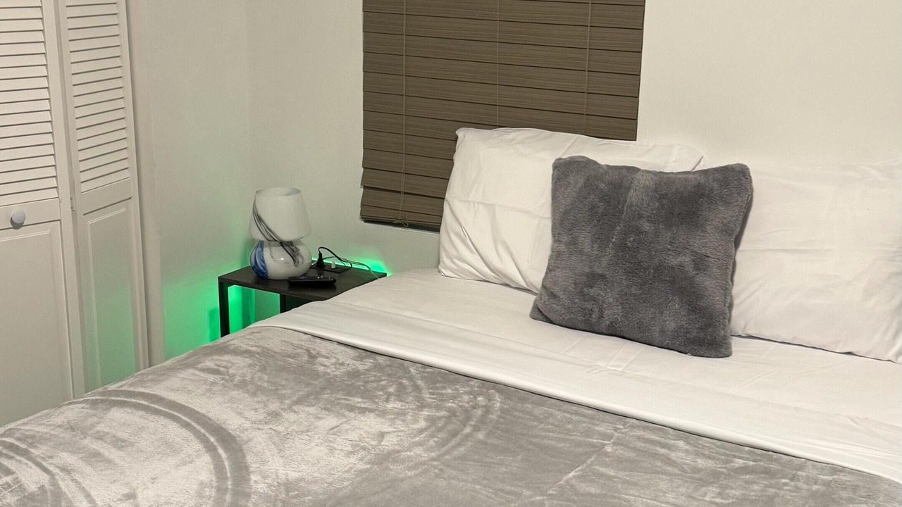 Photo of Bedroom in Miramar
