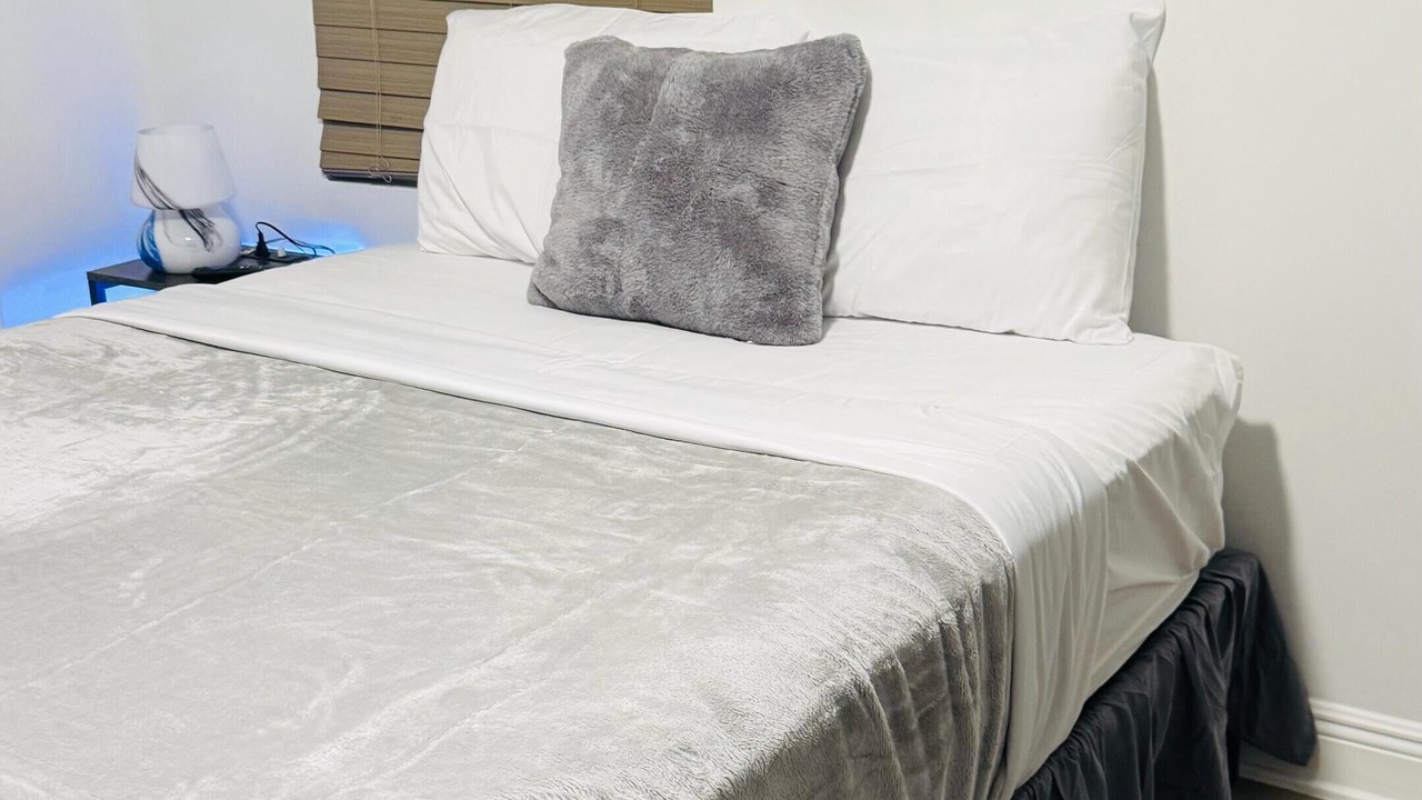 Photo of Bedroom in Miramar