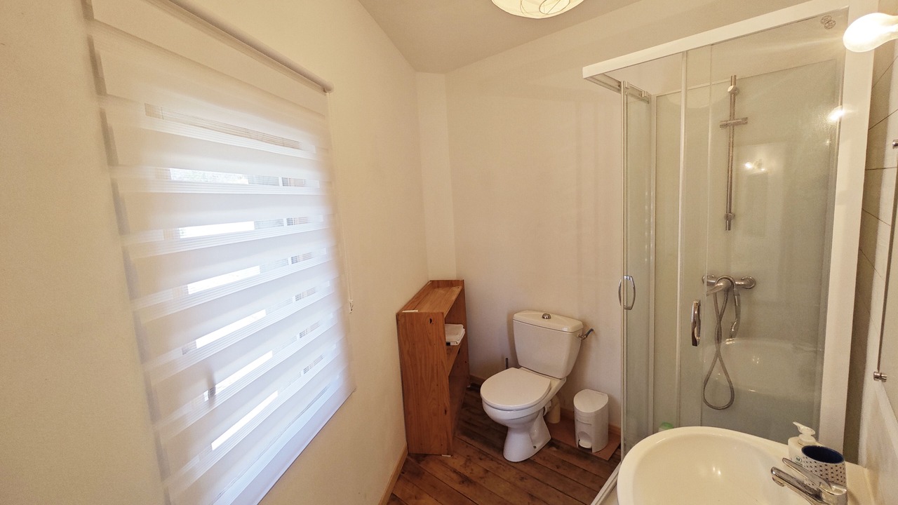 Photo of Bathroom in Morlaix