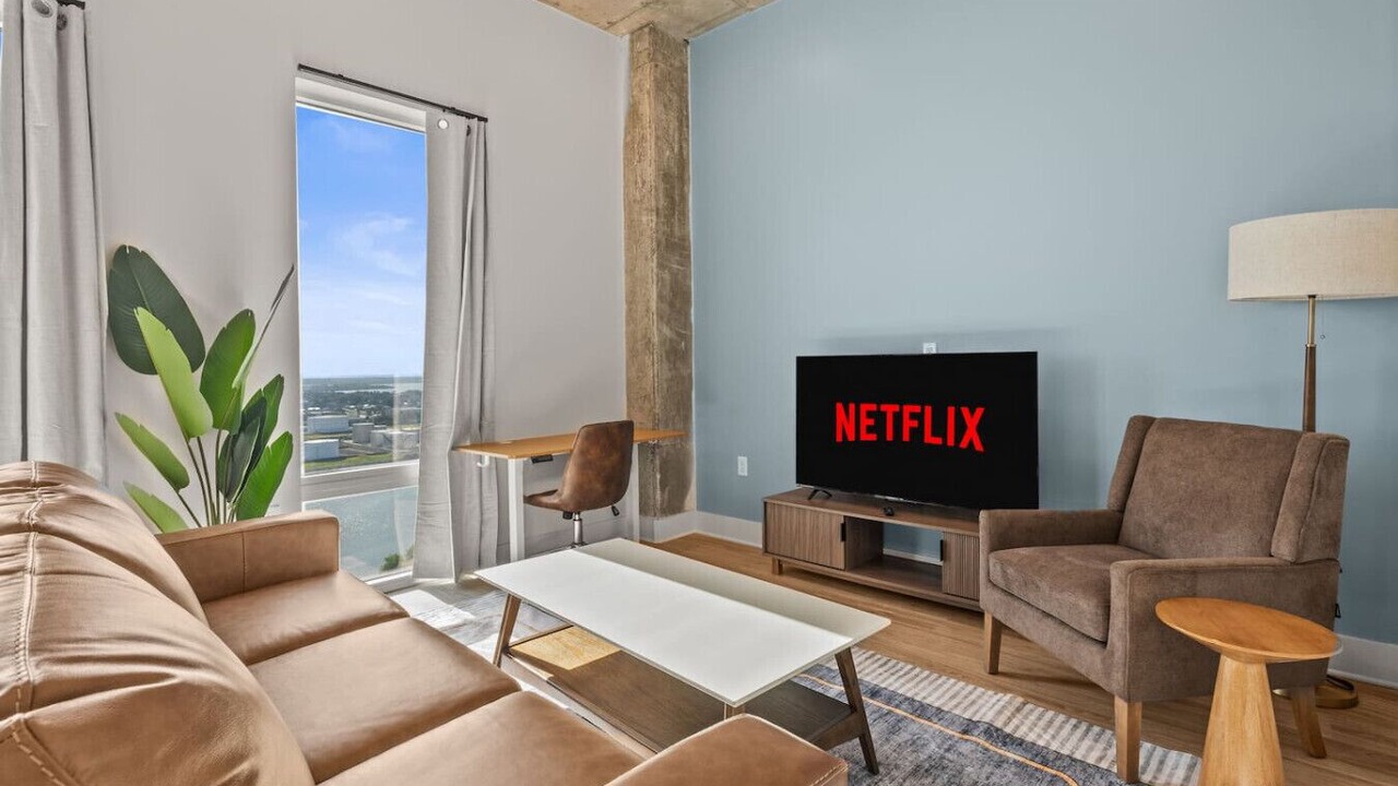 Photo of Livingroom in Channel District