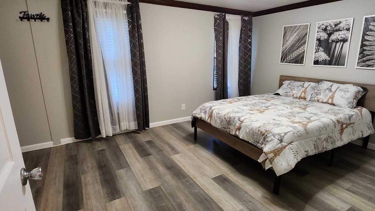 Photo of Bedroom in Oakhurst