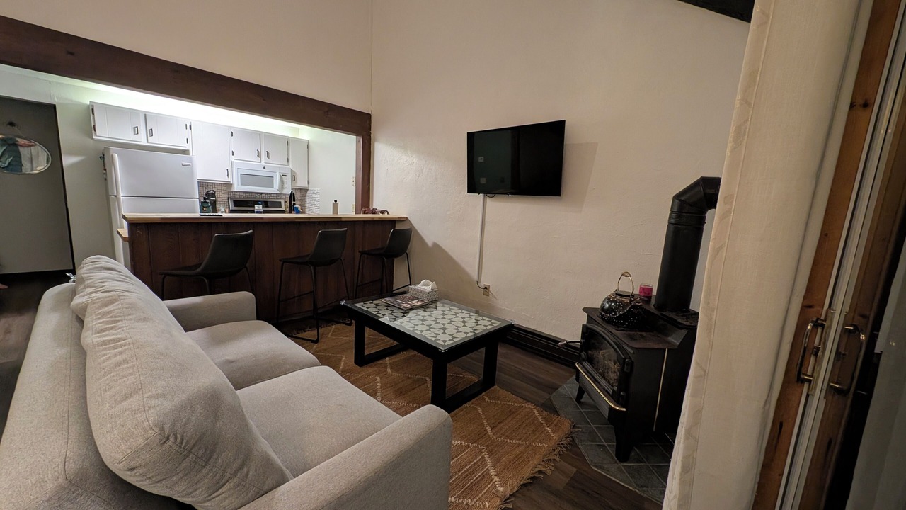 Photo of Livingroom in Blodgett Mills
