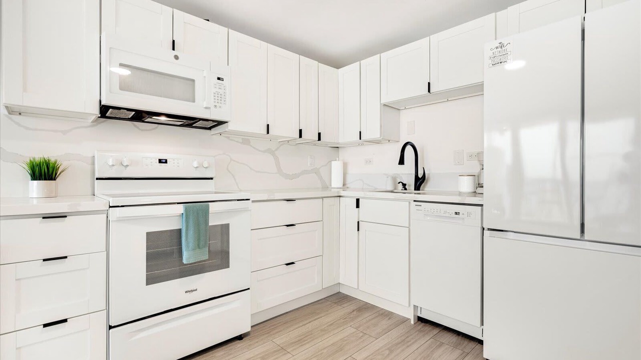 Photo of Others in Punaluu