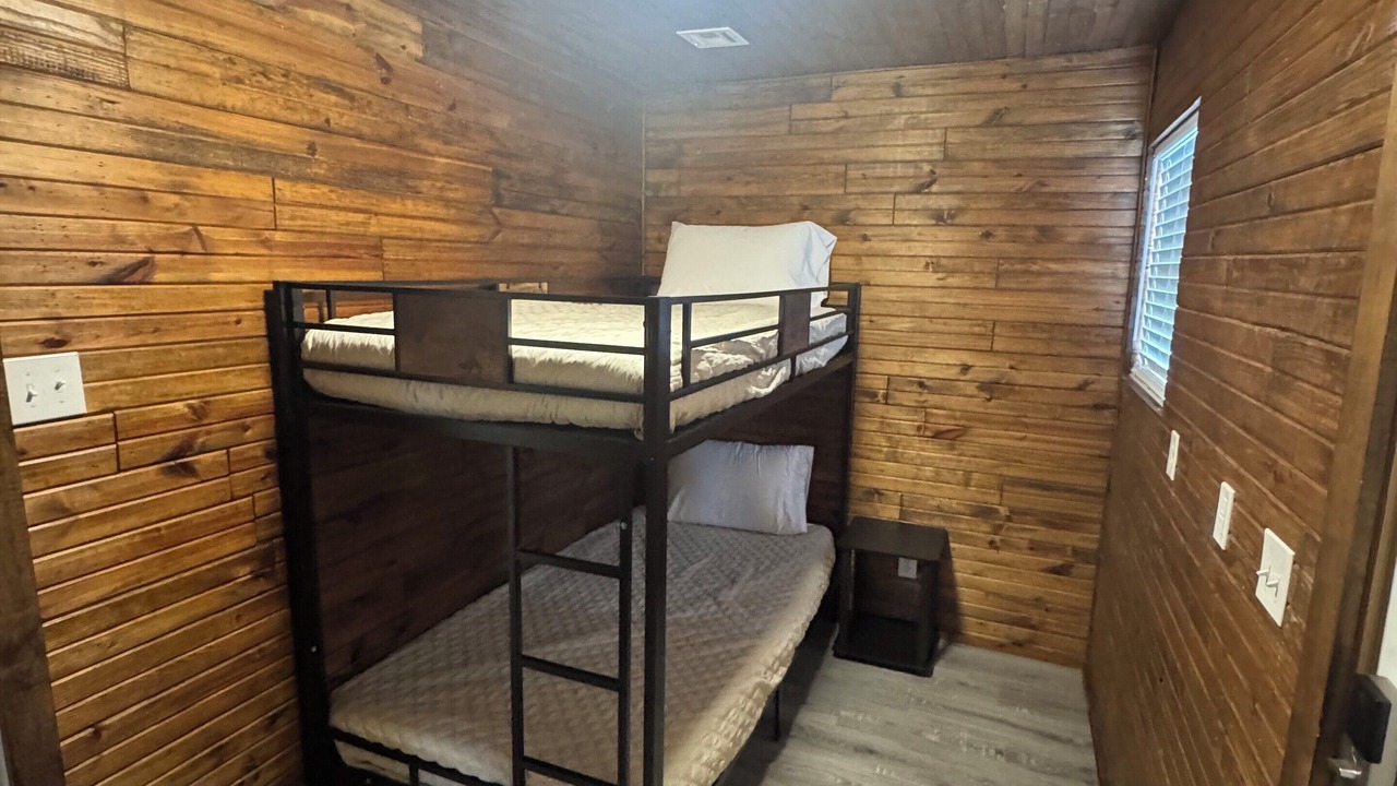 Photo of Bedroom in Eufaula