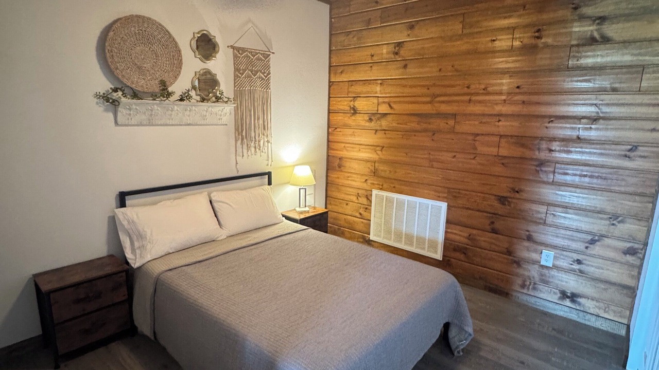 Photo of Bedroom in Eufaula
