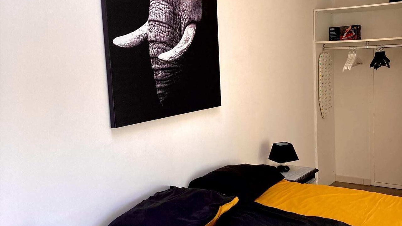 Photo of Bedroom in Saint-Etienne-de-Montluc