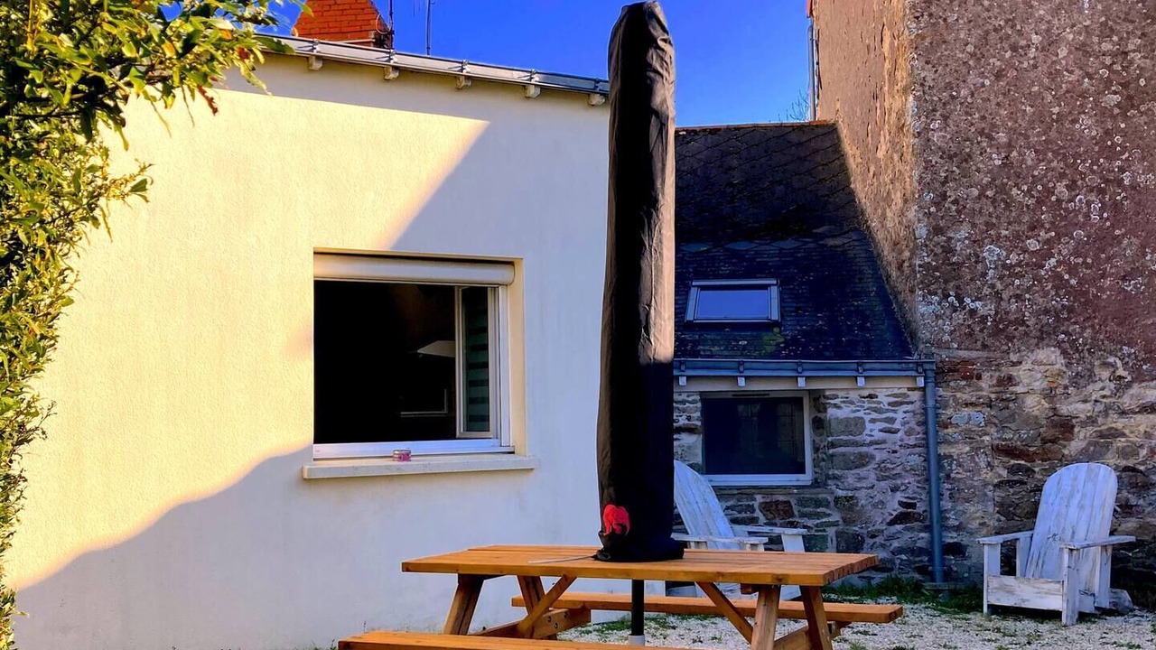 Photo of Outdoor in Saint-Etienne-de-Montluc