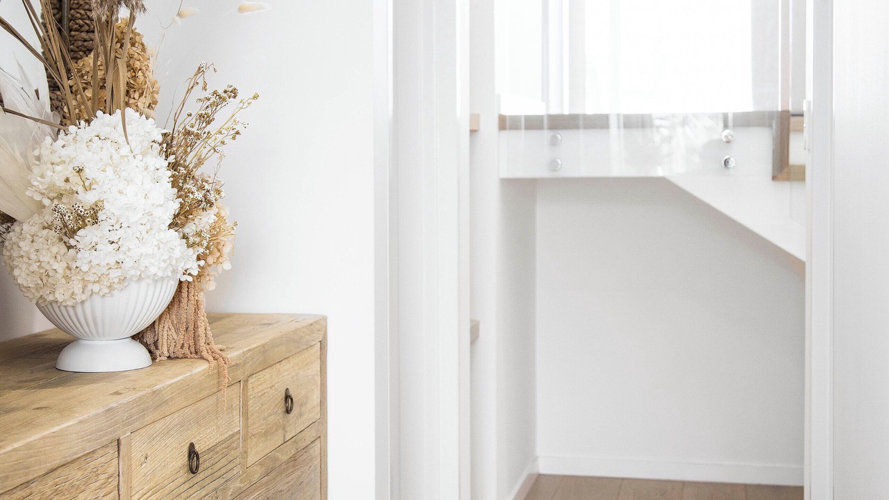 Photo of Others in Fairlight