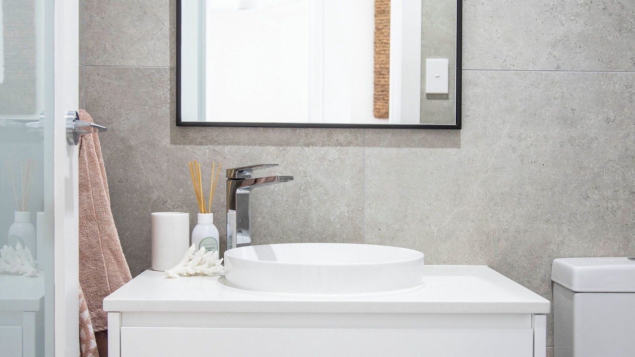 Photo of Others in Fairlight