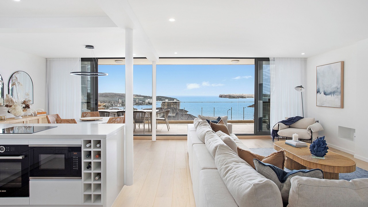 Photo of Others in Fairlight