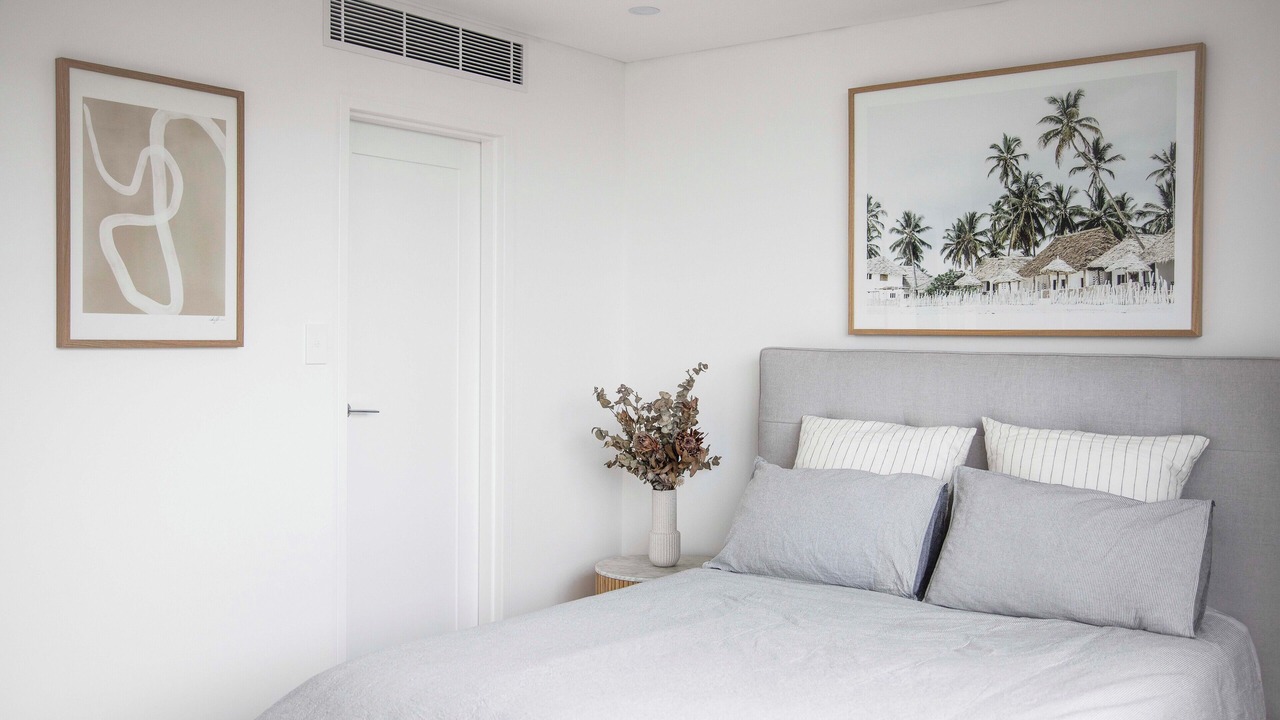 Photo of Others in Fairlight