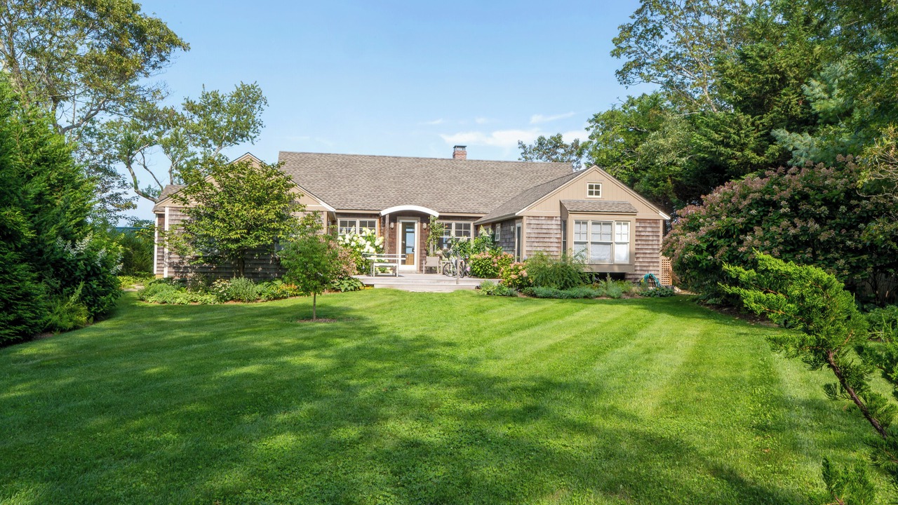 Photo of Outdoor in Tisbury