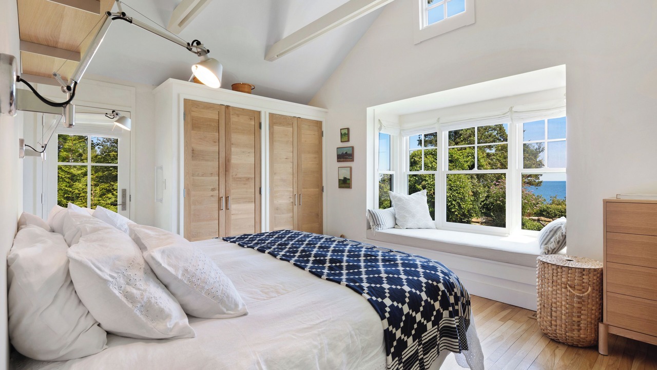 Photo of Bedroom in Tisbury