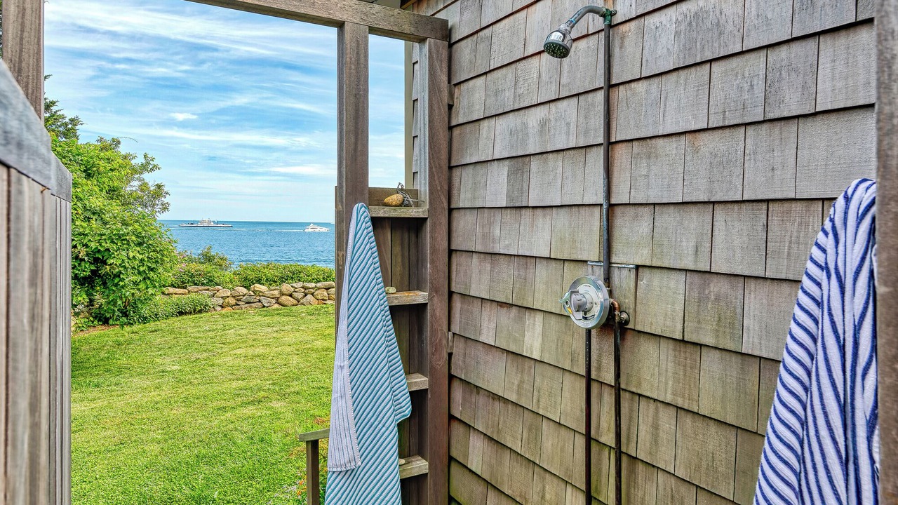 Photo of Outdoor in Tisbury