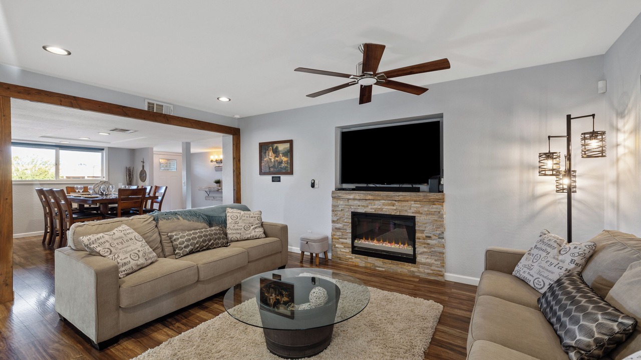 Photo of Livingroom in Fontana