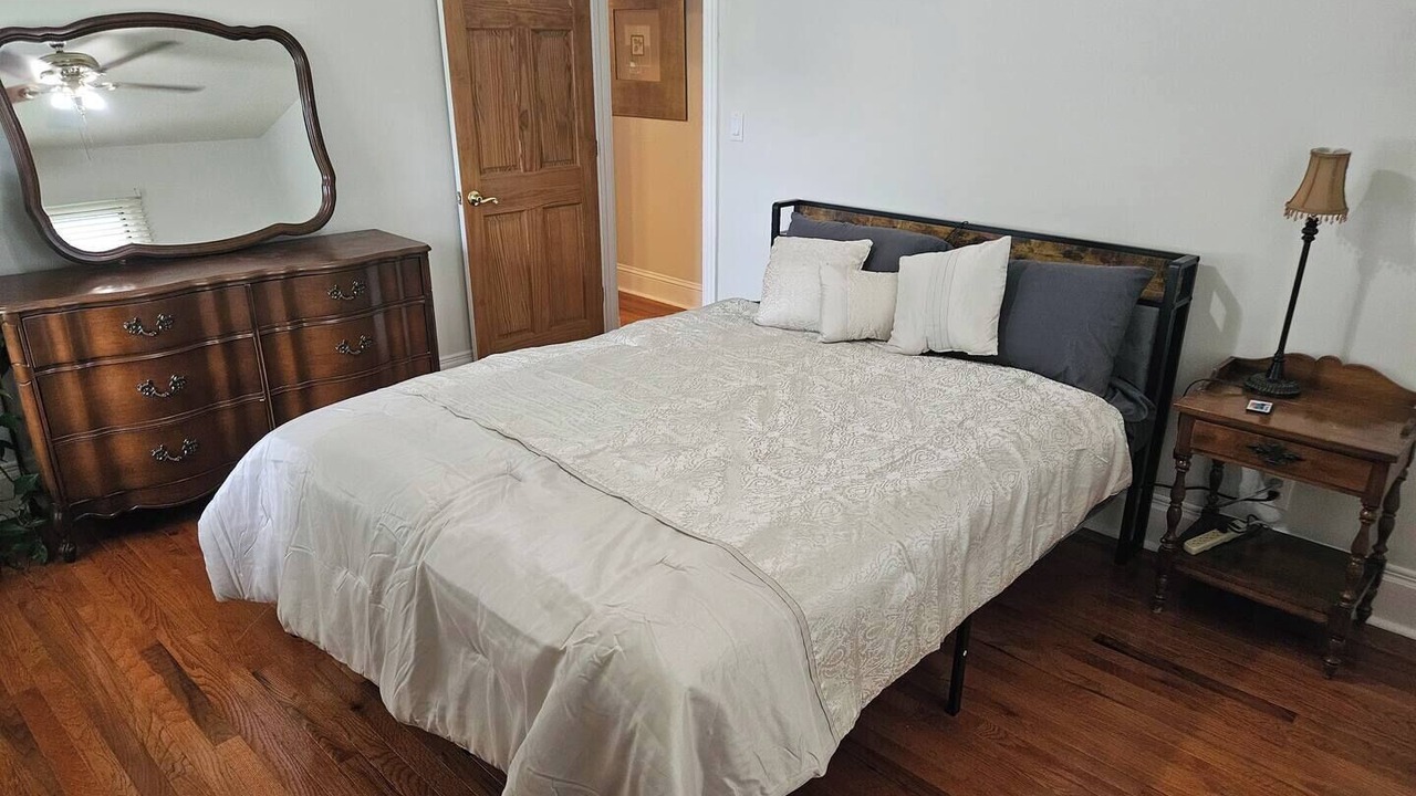 Photo of Bedroom in Olean