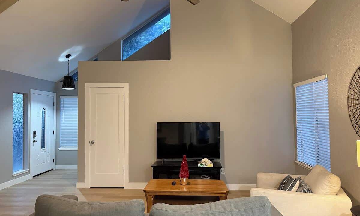 Photo of Livingroom in Modesto