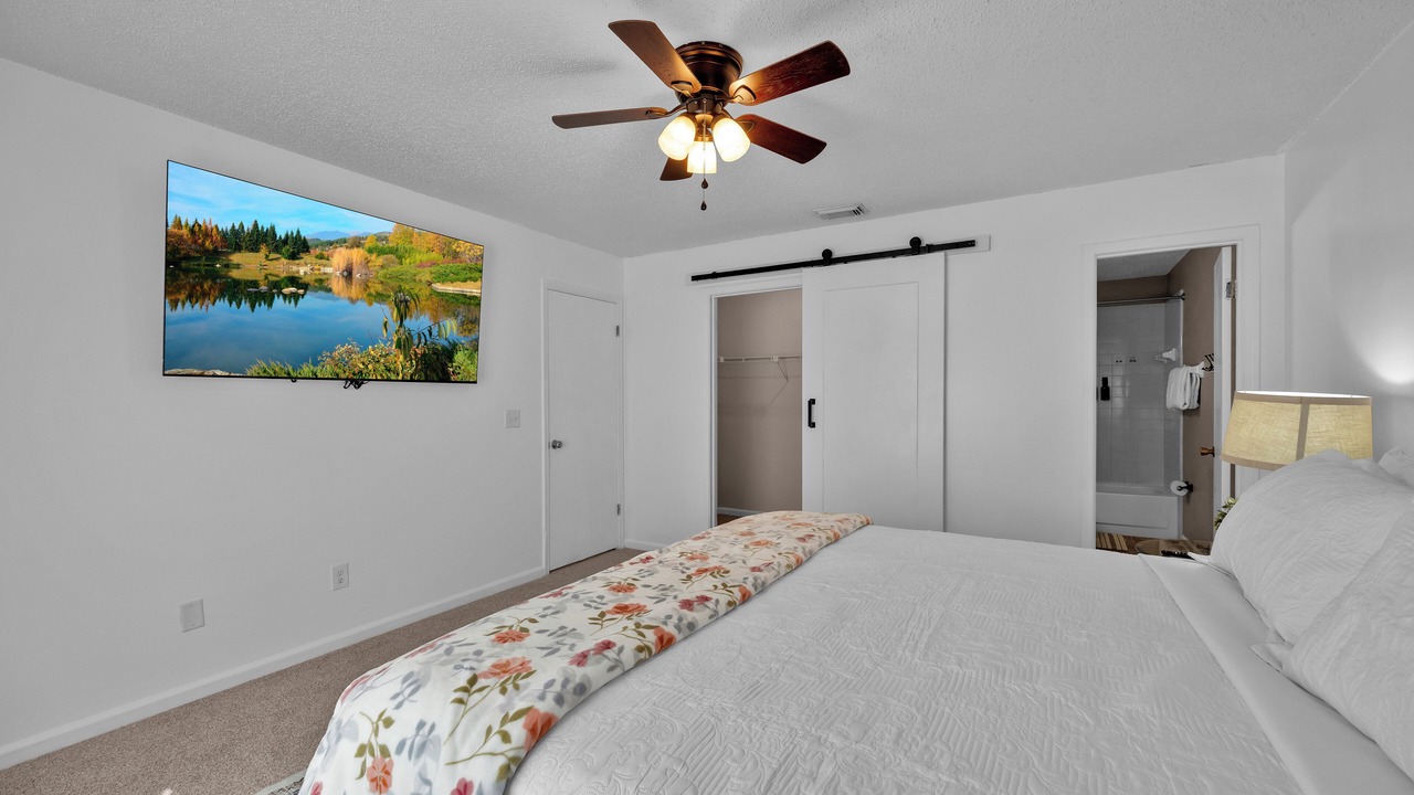 Photo of Bedroom in East Arlington