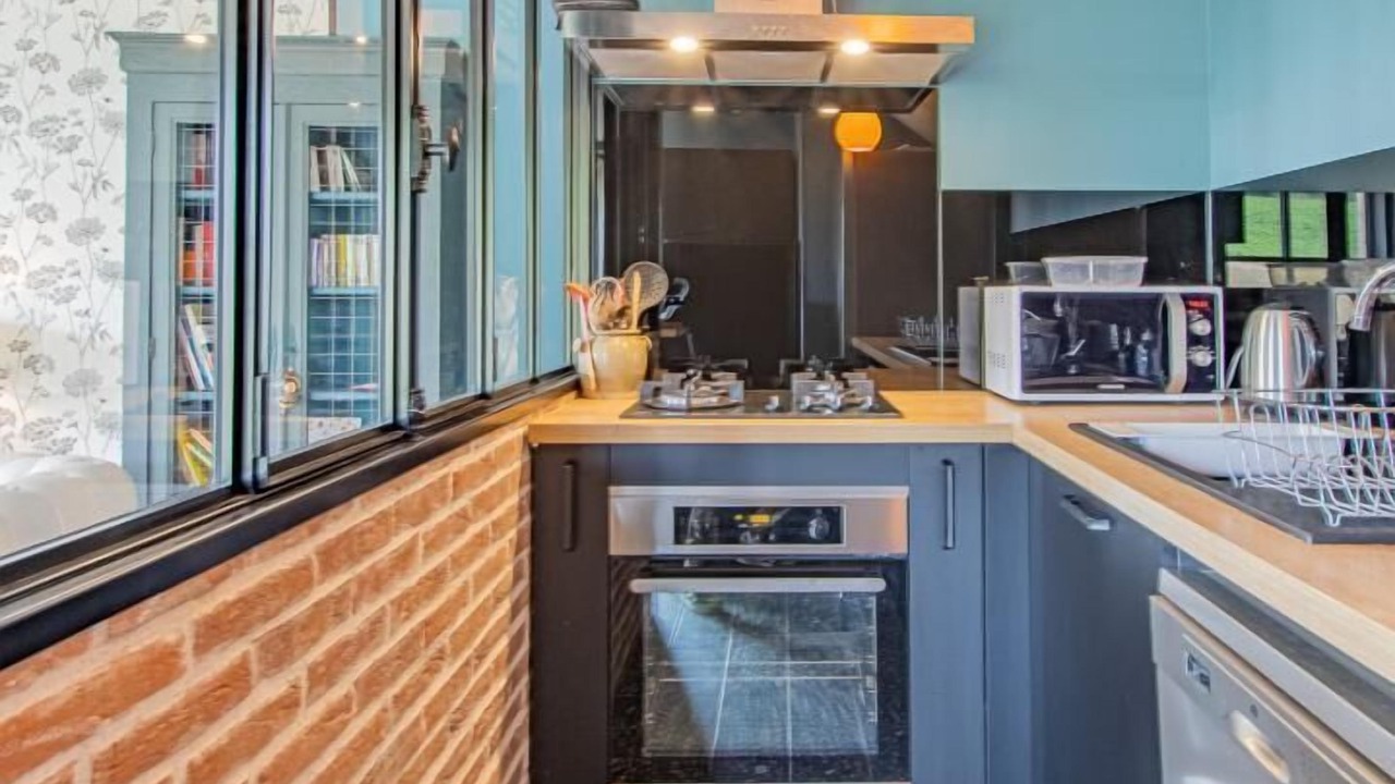 Photo of Kitchen in Maconnais Beaujolais Agglomeration