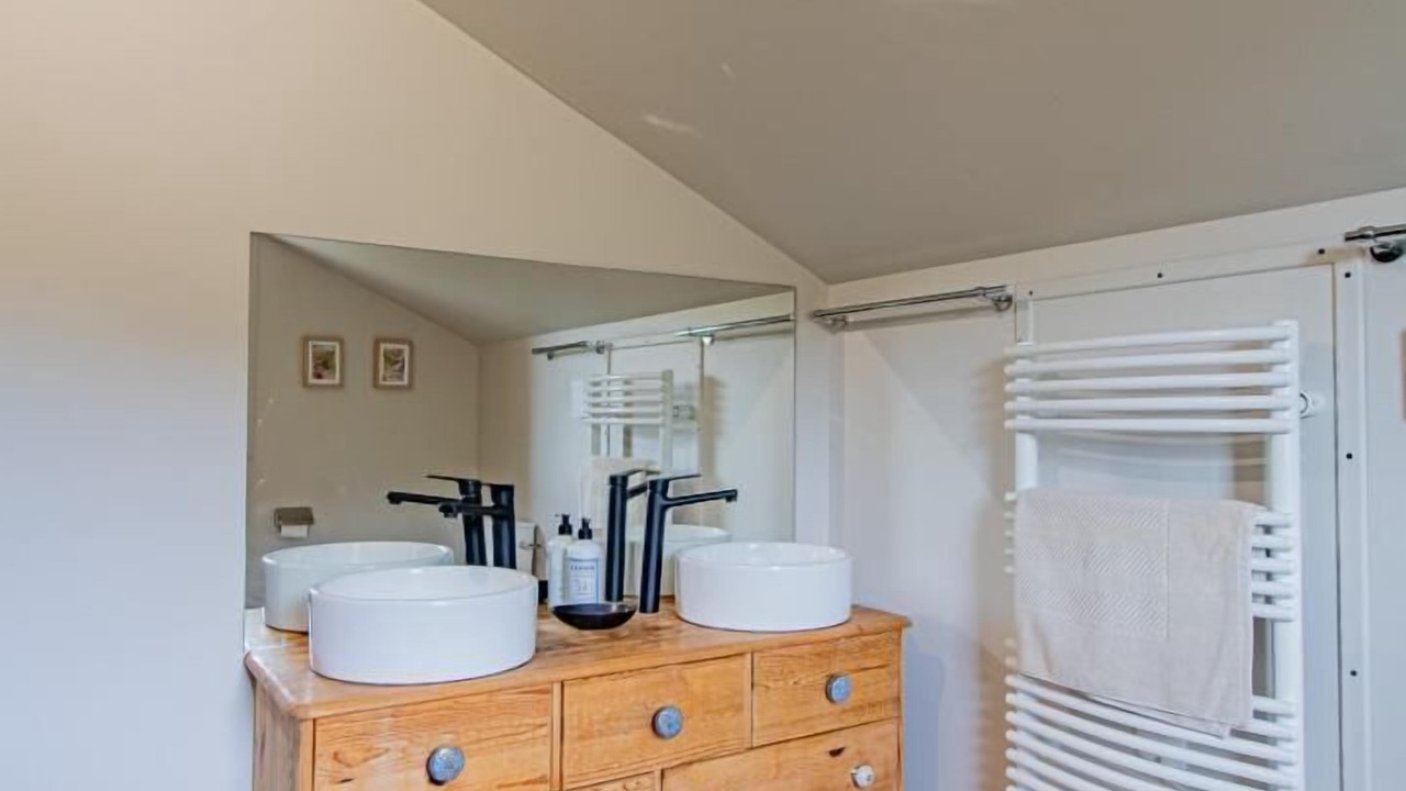 Photo of Bathroom in Maconnais Beaujolais Agglomeration