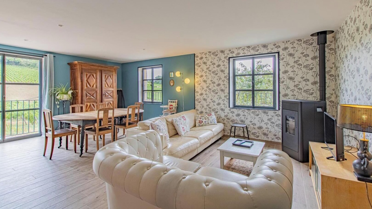 Photo of Livingroom in Maconnais Beaujolais Agglomeration