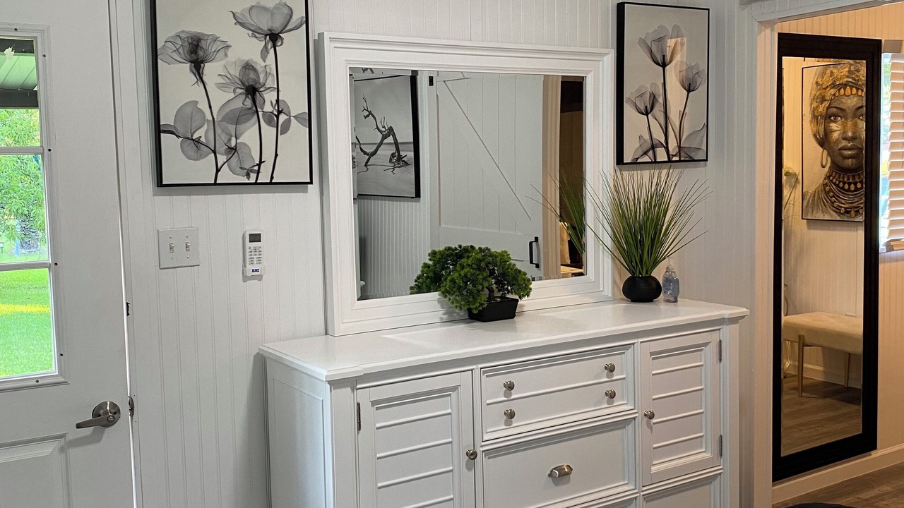 Photo of Bedroom in Pointblank