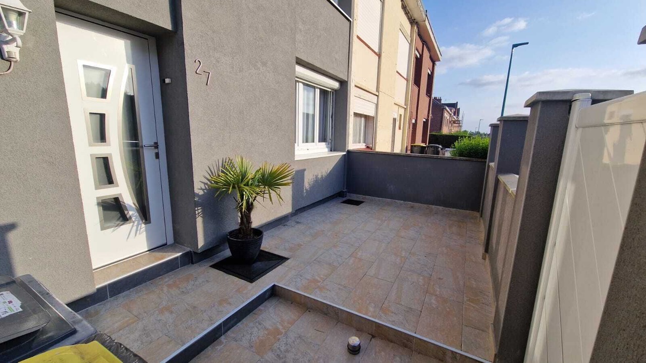 Photo of Patio Balcony in Douai
