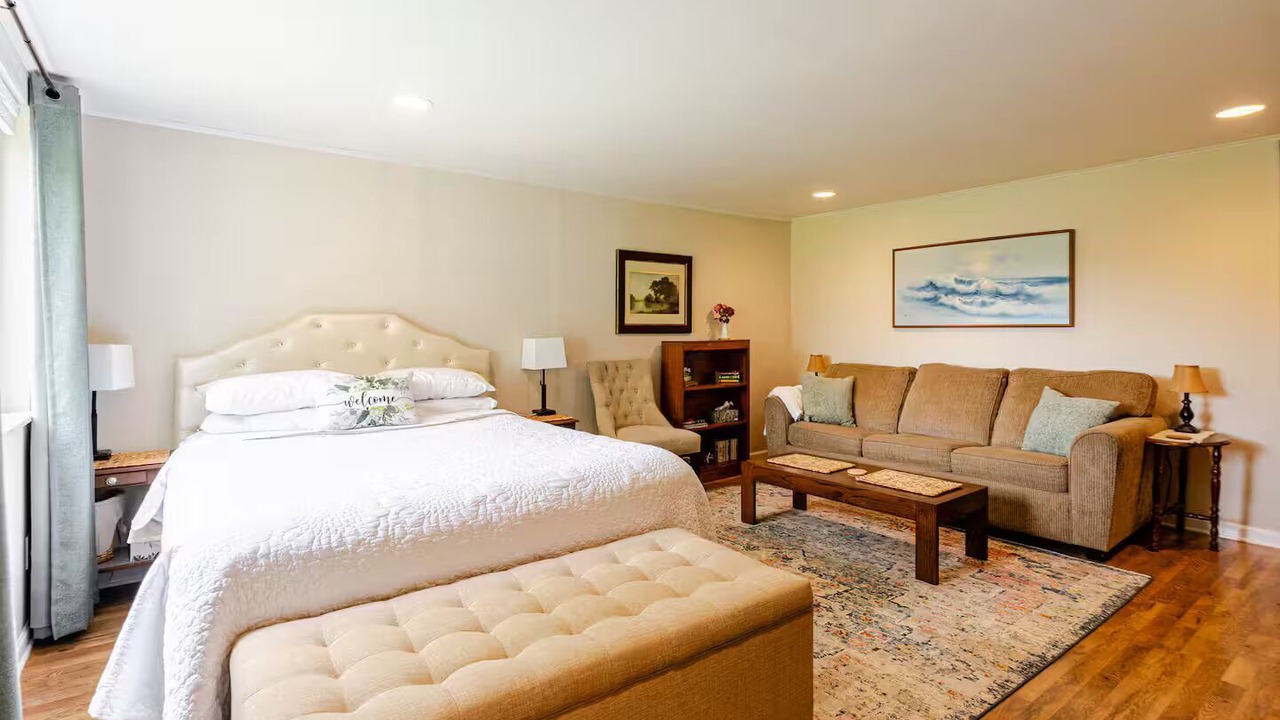 Photo of Bedroom in Central Oregon