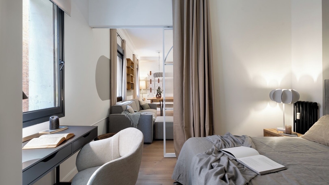 Photo of Bedroom in Jeronimos