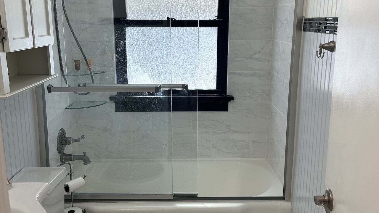 Photo of Bathroom in Edwardsville
