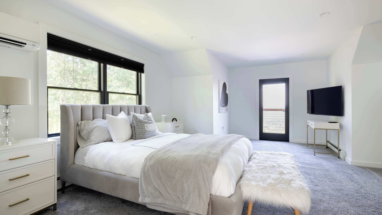 Photo of Bedroom in Barryville
