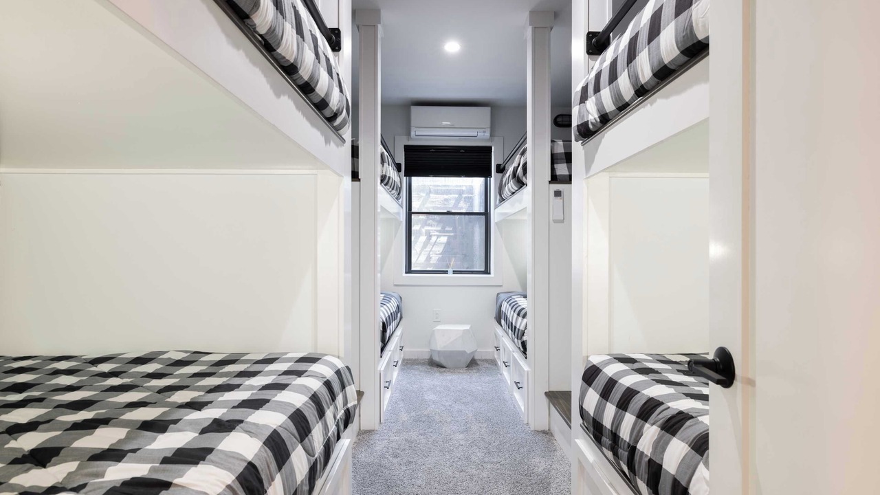 Photo of Bedroom in Barryville