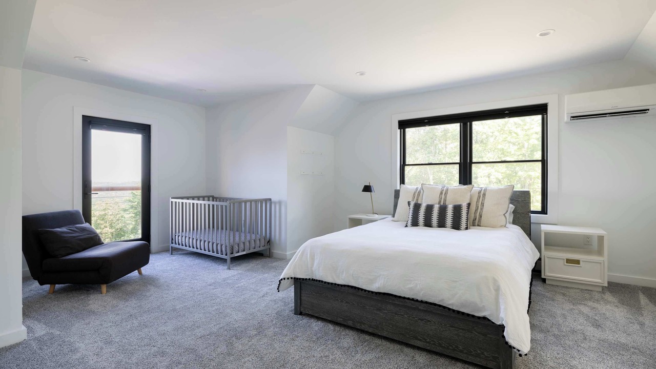 Photo of Bedroom in Barryville