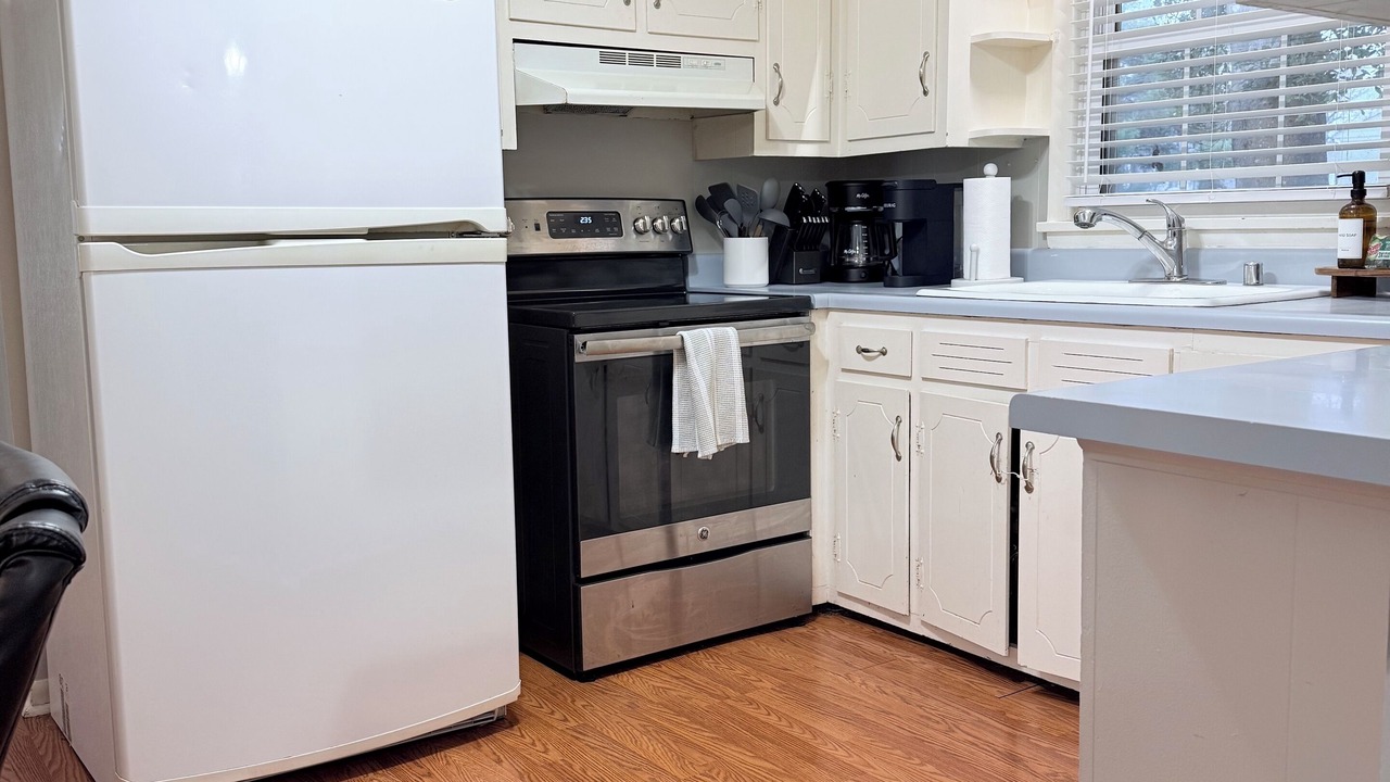 Photo of Kitchen in Bowling Green